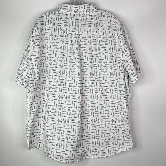 Eddie Bauer Fish Short Sleeve Button Down Shirt Size 2XL - Picture 4 of 9